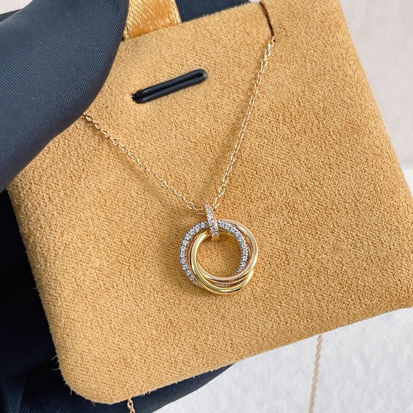 [Mystic]TRINITY NECKLACE SILVER GOLD PINK GOLD DIAMONDS
