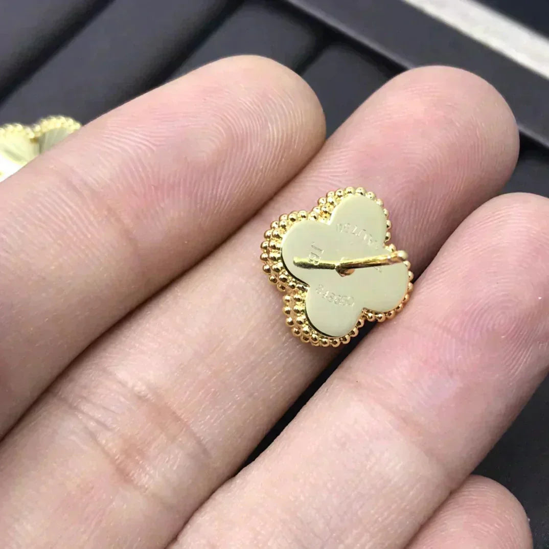 [Mystic]CLOVER MINI 9.5MM LASER EARRINGS
