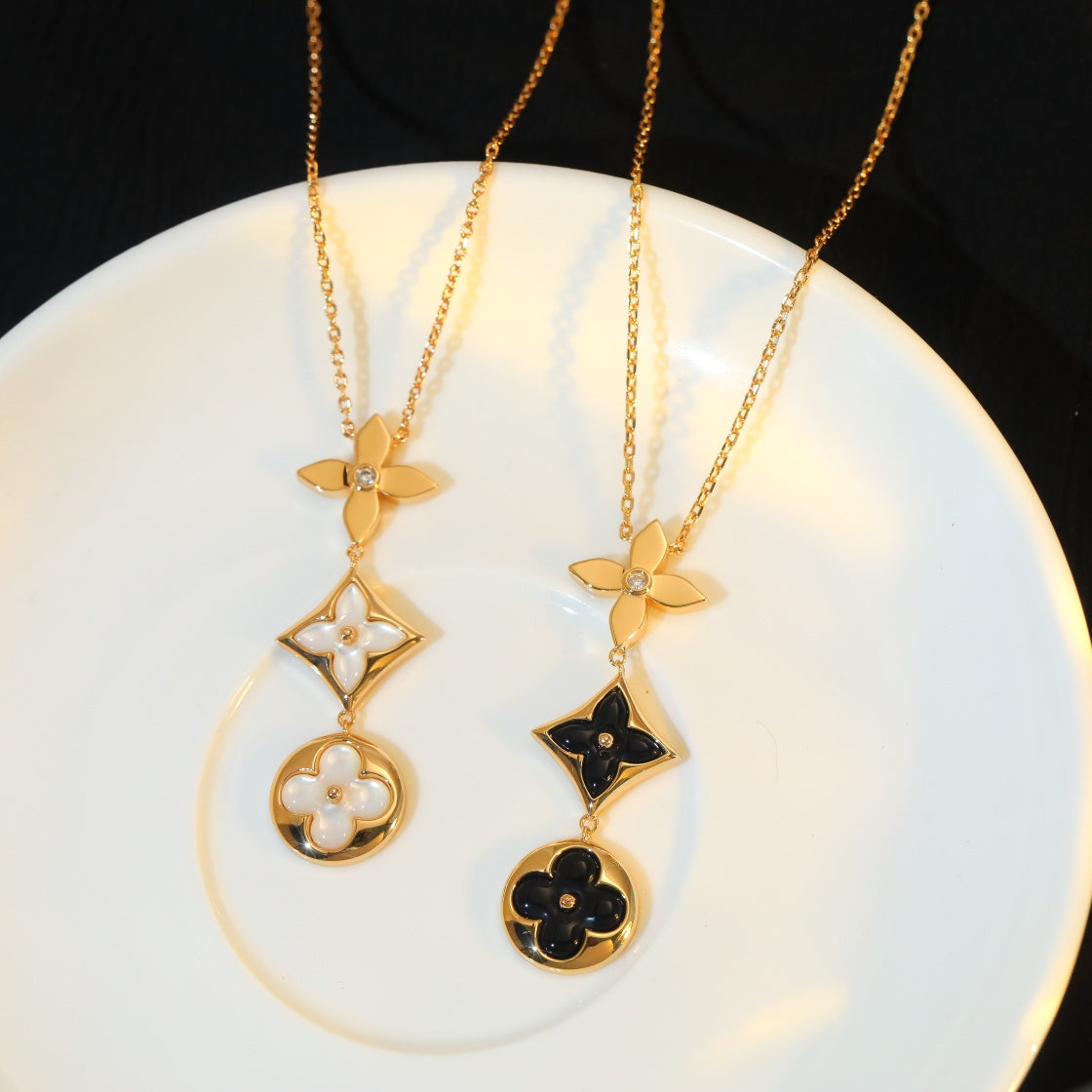 [Mystic]STAR AND SUN ONYX PINK GOLD NECKLACE
