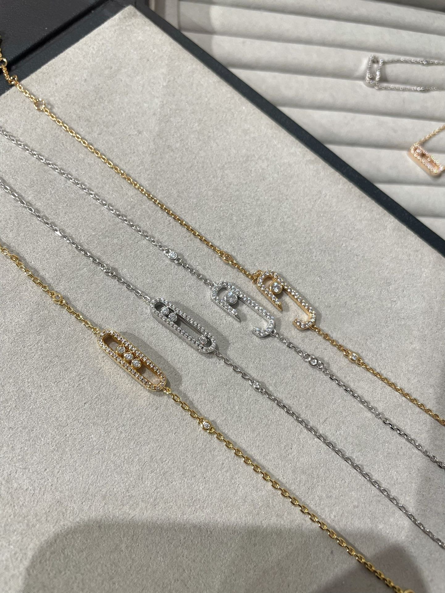[Mystic JURI]BABY MOVE DIAMOND BRACELET