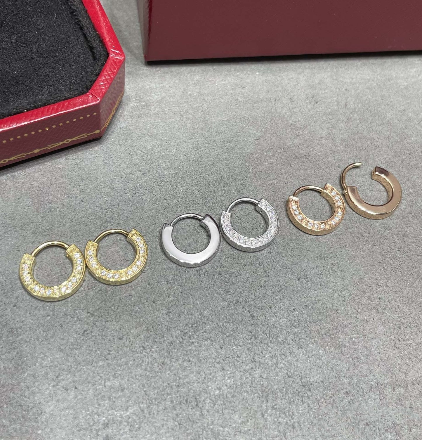 [Mystic]LOVE DIAMOND EARRINGS