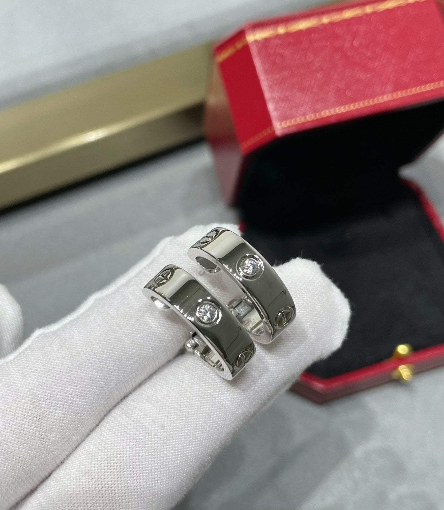 [Mystic]LOVE 5.5MM 1 DIAMOND EARRINGS