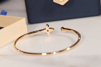 [Mystic]IDYLLE GOLD OPEN BRACELET DIAMOND PAVED