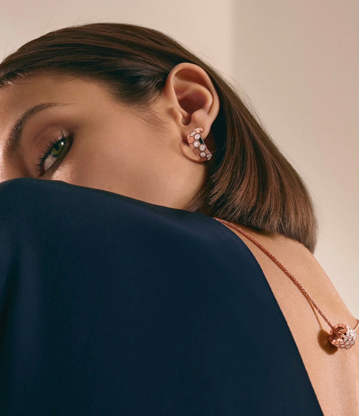 [Mystic]BEE LOVE DIAMOND HOOP EARRINGS