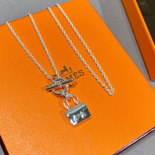 [Mystic]CONSTANCE PEDANT SILVER NECKLACE