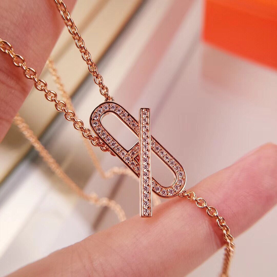 [Mystic]HM FIRE PIG NOSE NECKLACE TRENDY STREET
