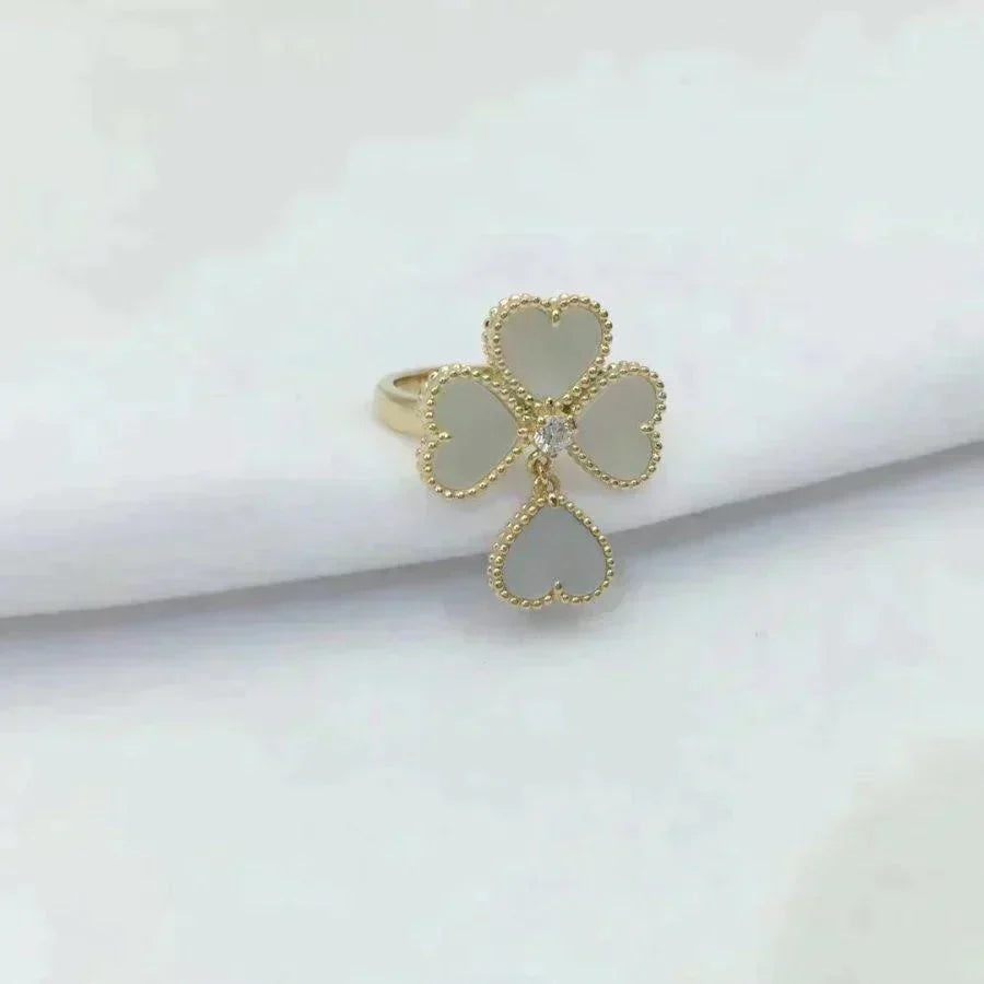 [Mystic]SWEET CLOVER WHITE MOP RING
